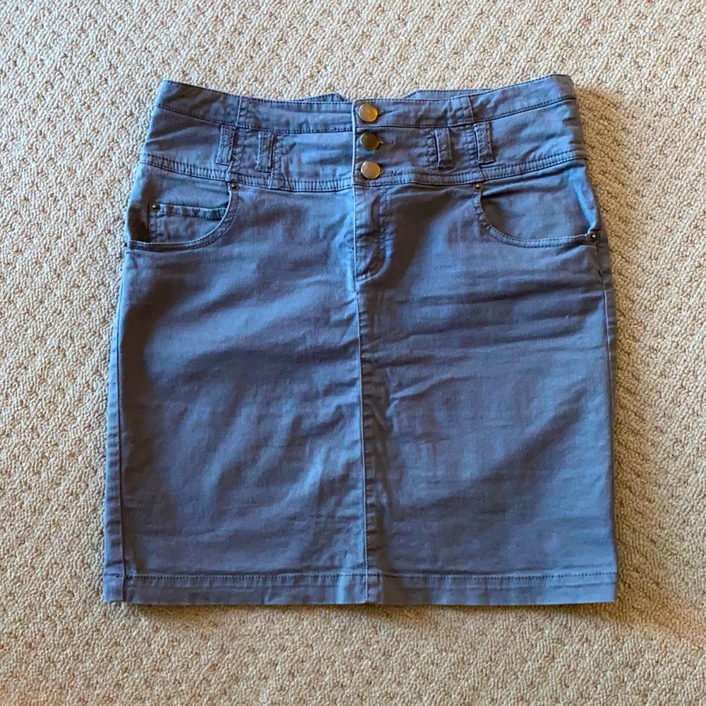 Grey jean skirt